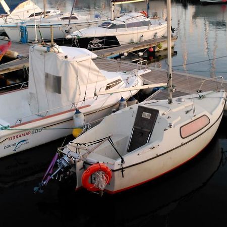 Vrs - Low Cost Beach Boat Hotel Leca da Palmeira Exterior photo