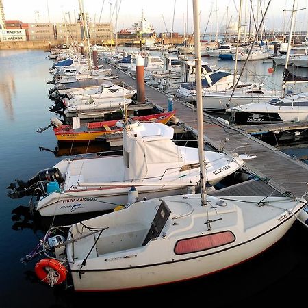 Vrs - Low Cost Beach Boat Hotel Leca da Palmeira Exterior photo